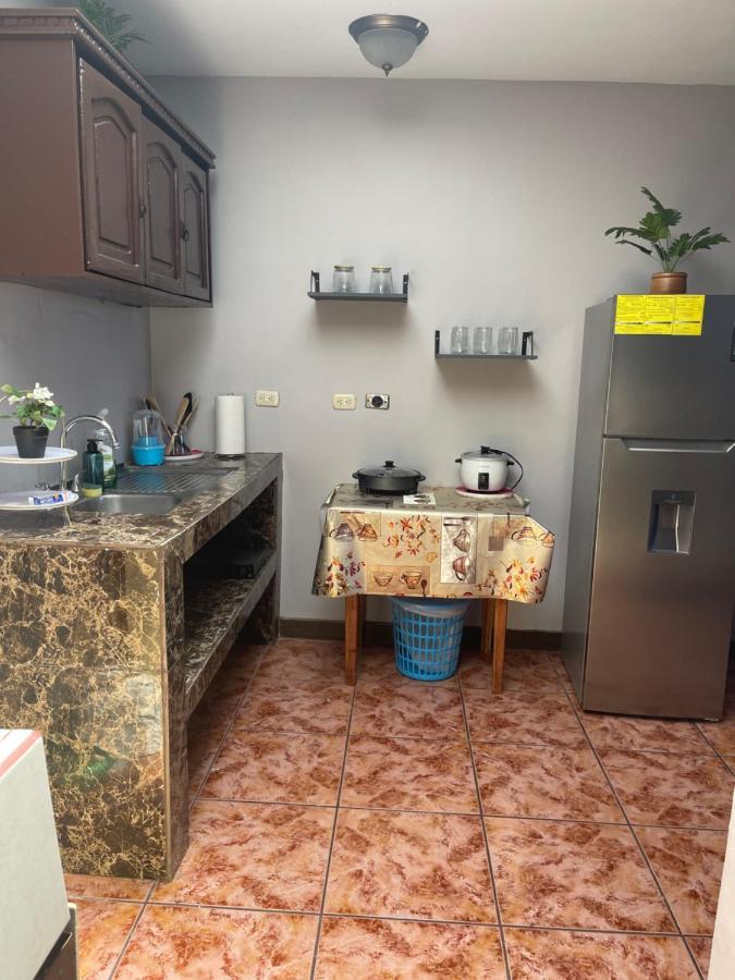 Relax In Downtown Alajuela 5 Min Near The Airport Apartment Екстериор снимка