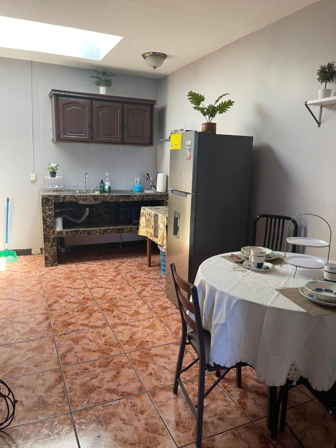 Relax In Downtown Alajuela 5 Min Near The Airport Apartment Екстериор снимка