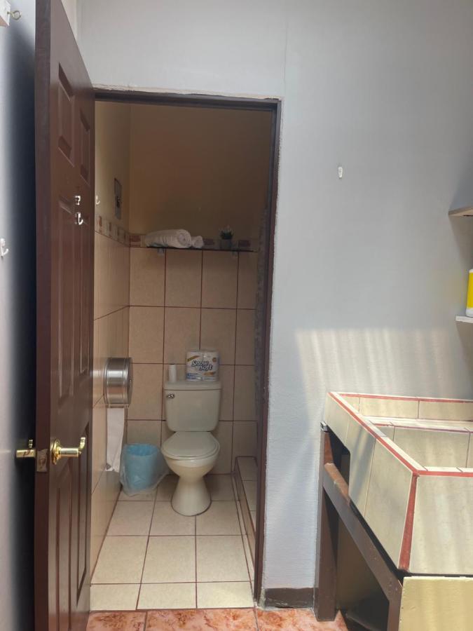 Relax In Downtown Alajuela 5 Min Near The Airport Apartment Екстериор снимка